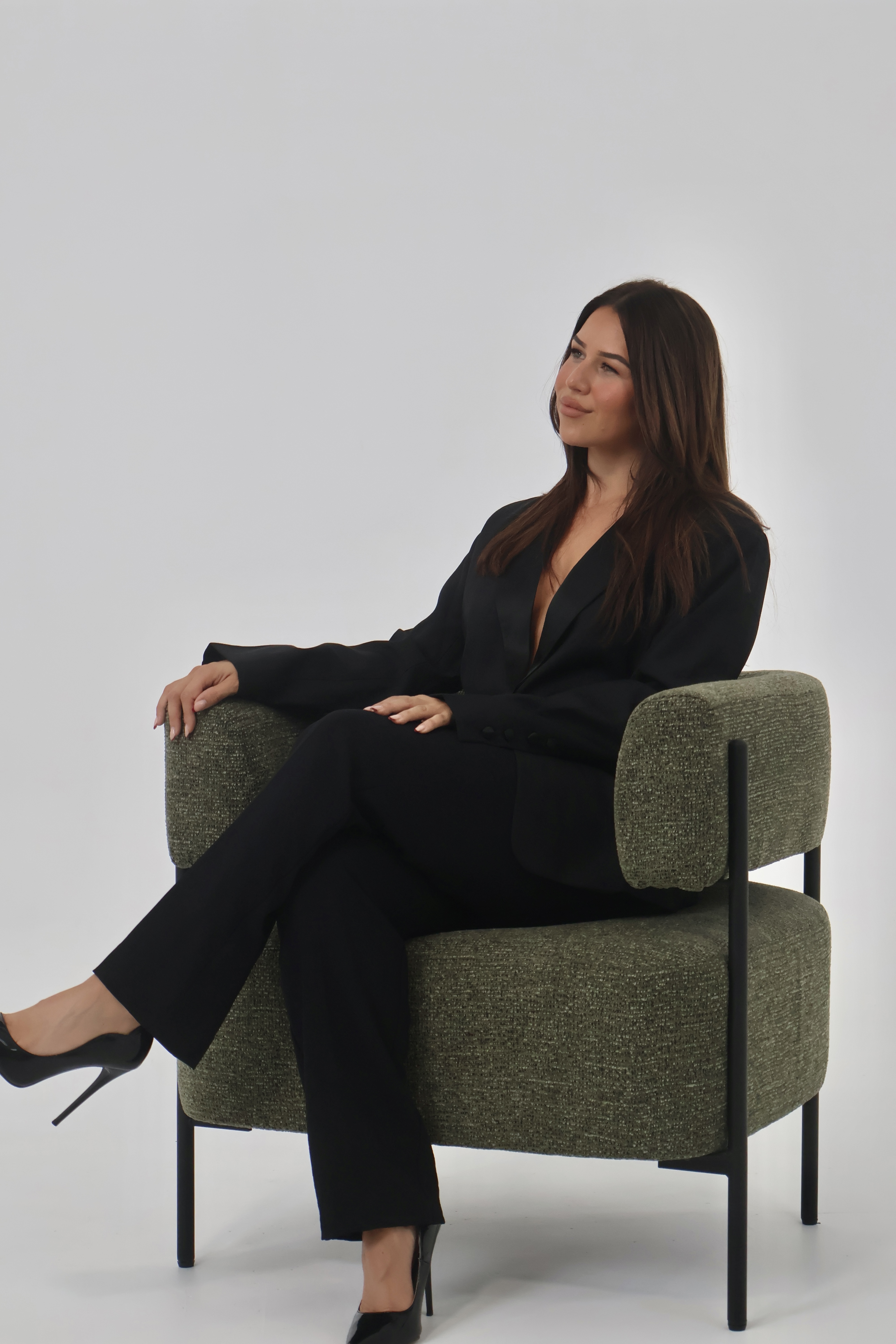Bec, sole practitioner at Bhava Beauty